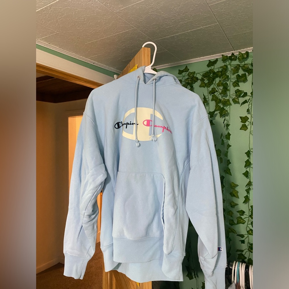 Champion Men’s Large Sweatshirt